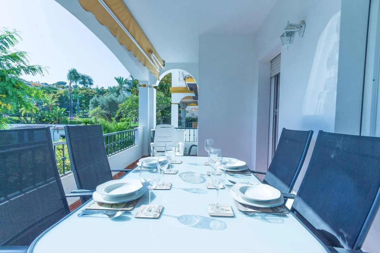 2034 Hacienda Nagueles I Marbella Golden Mile Apartment